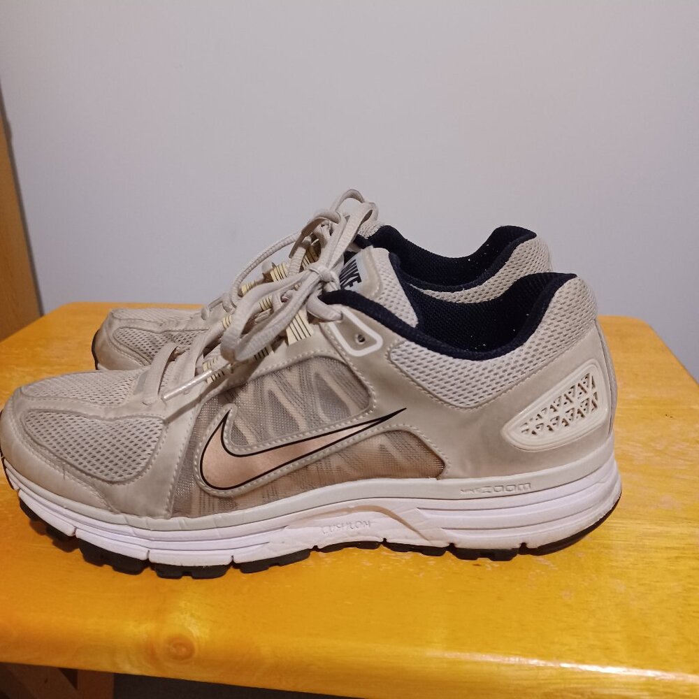 Nike women's running shoes